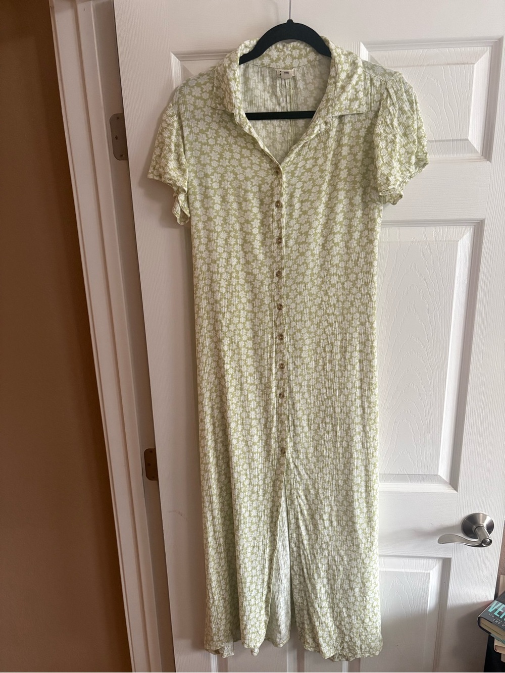 Billabong midi dress button down floral short sleeve tie back slit size M